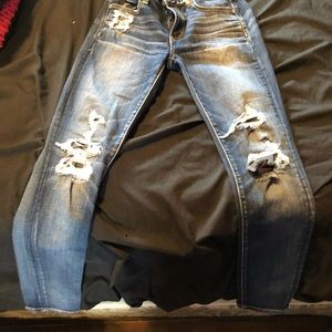 American Eagle distressed skinny jeans size 4